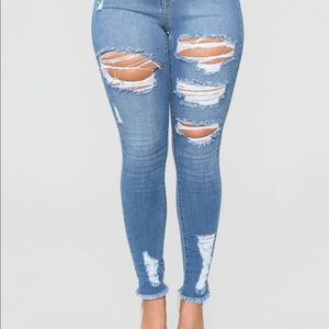 Little miss high rise distressed jeans
